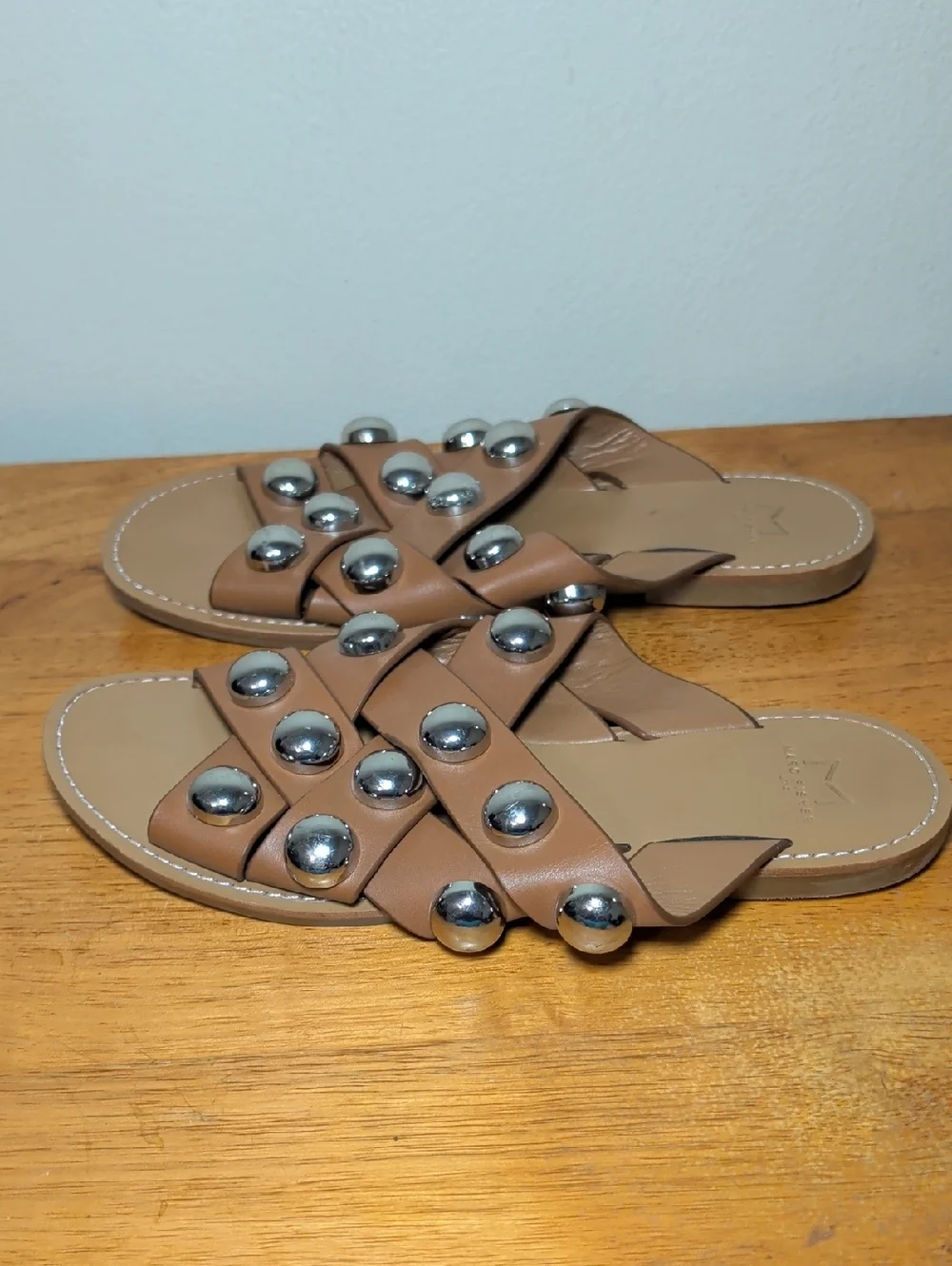 Marc Fisher Raidan Leather Stud Slide Sandal Beige Silver Women's Size 6.5